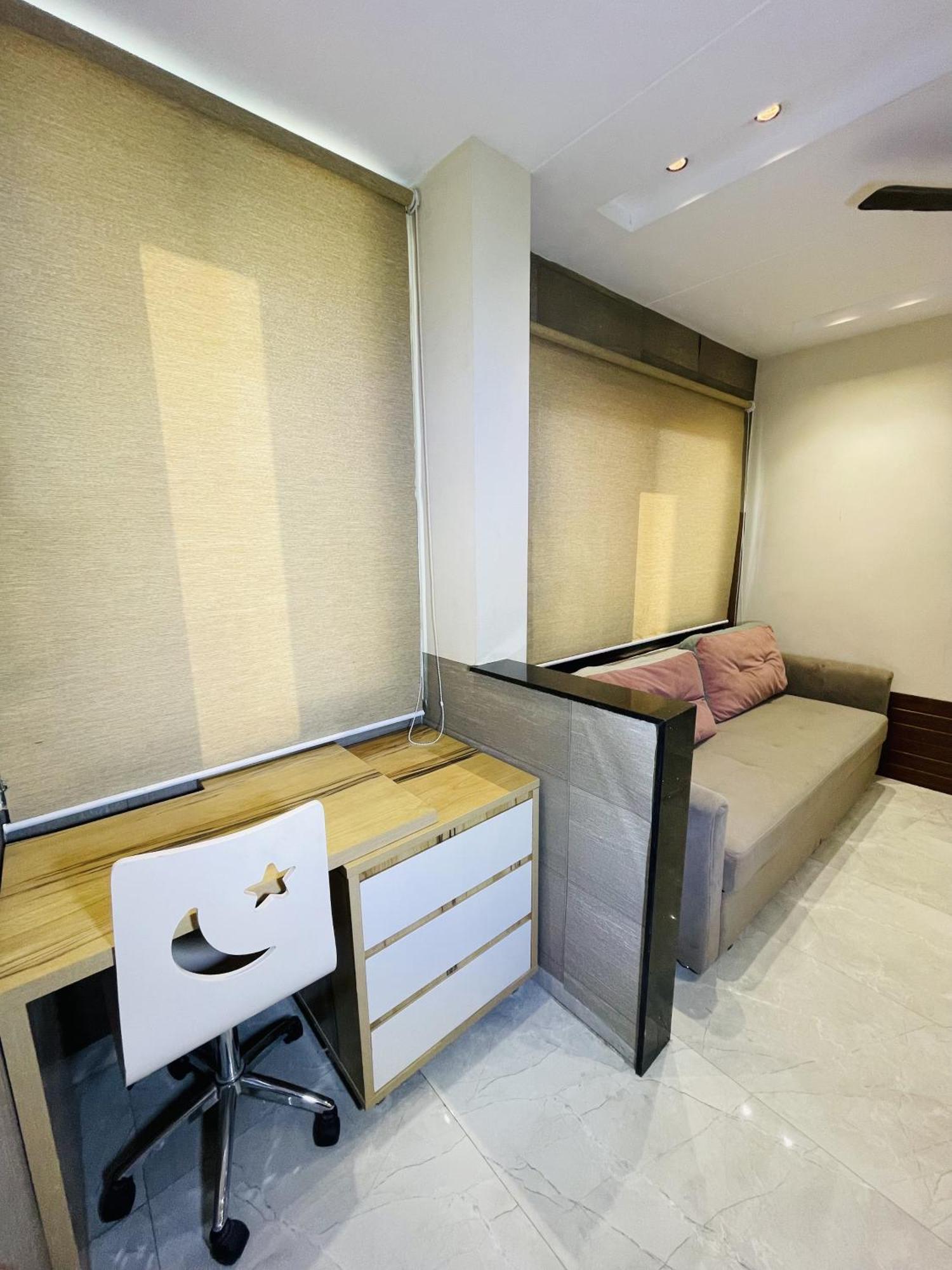 Stayez Studio Apartments Indore Exterior photo