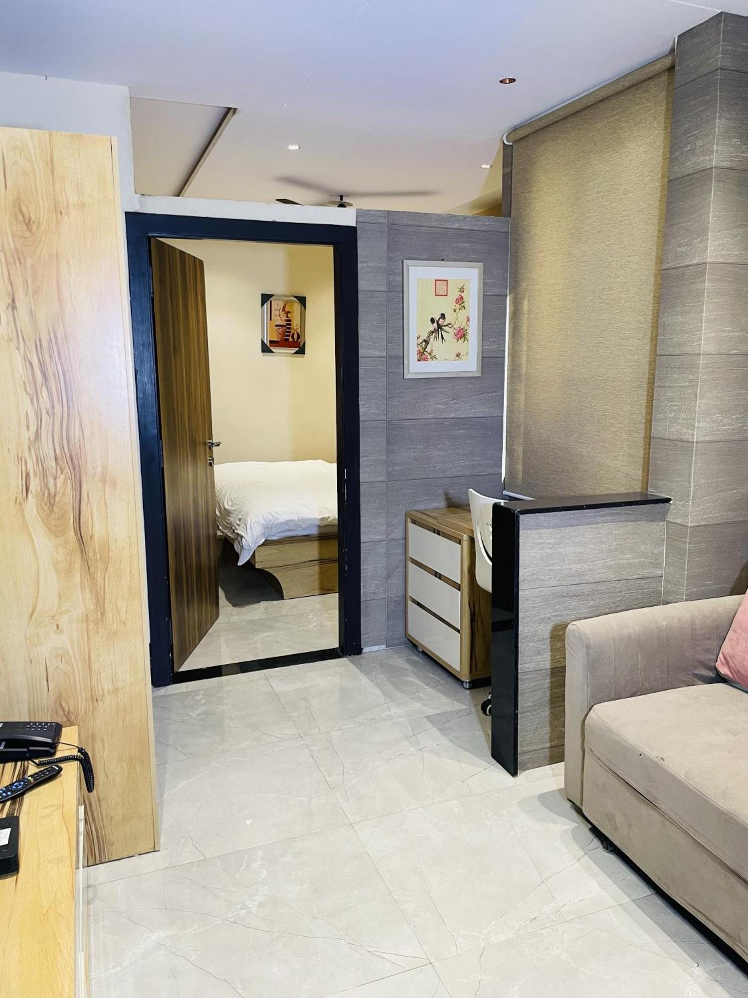 Stayez Studio Apartments Indore Exterior photo